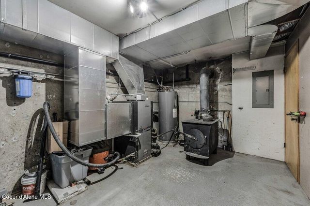 20355 Highway 2, Sandpoint, ID 83864