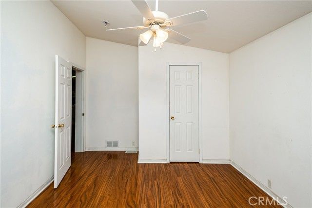 22241 Nisqually Road 143, Apple Valley, CA 92308