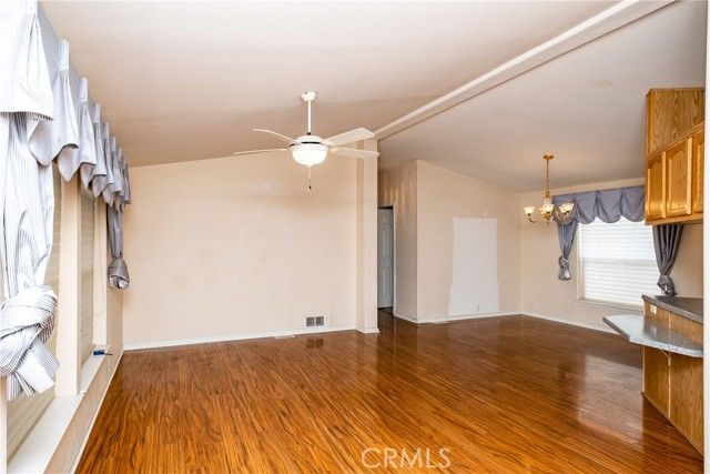 22241 Nisqually Road 143, Apple Valley, CA 92308