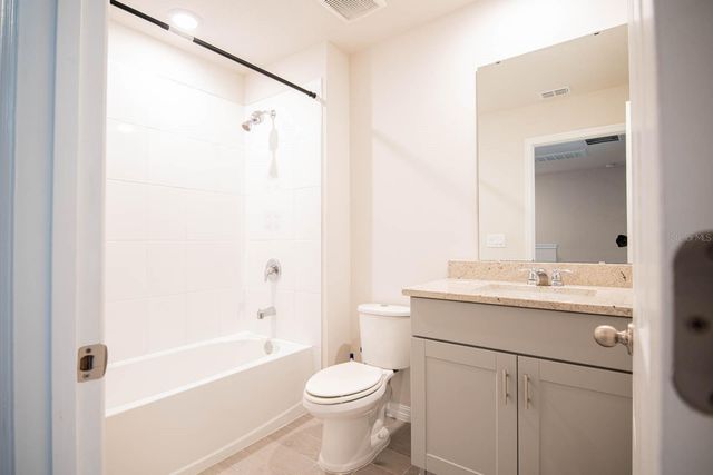 425 LEGACY LOOP, Davenport, FL 33896