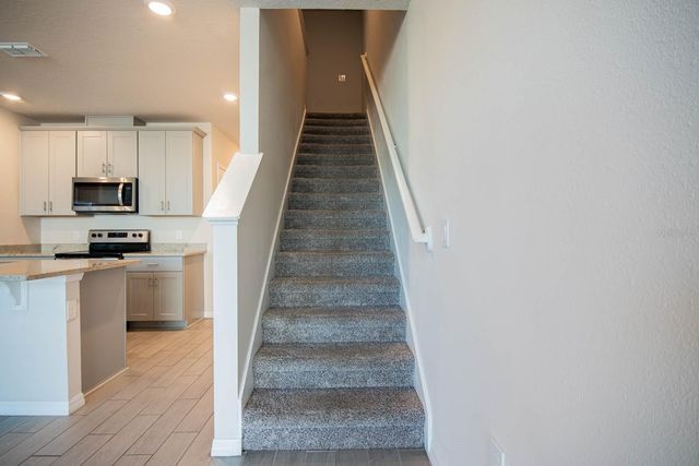 425 LEGACY LOOP, Davenport, FL 33896