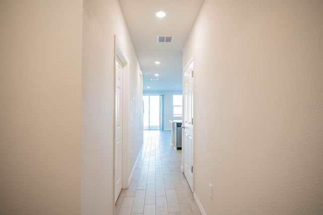 425 LEGACY LOOP, Davenport, FL 33896