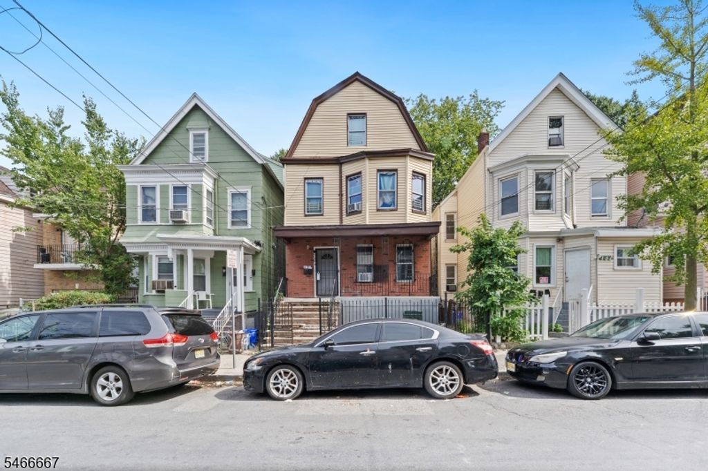 730 S 15Th St, Newark City, NJ 07103 — exterior