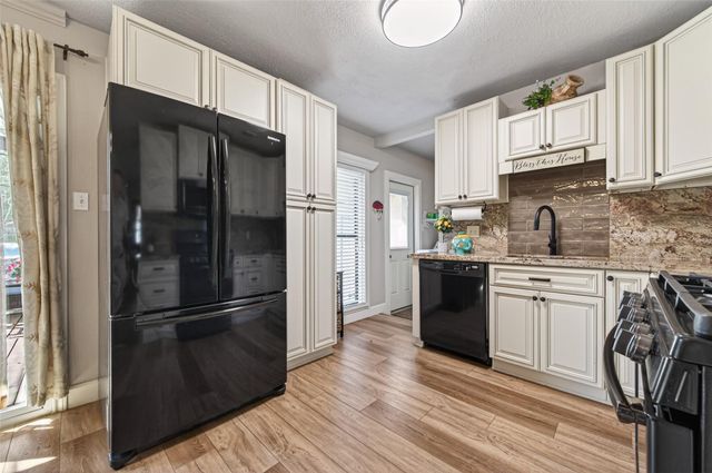 13914 Catina Lane, Houston, TX 77045