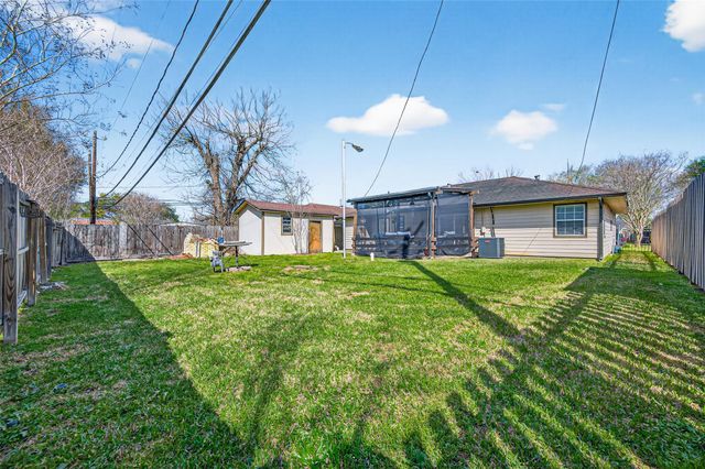 13914 Catina Lane, Houston, TX 77045