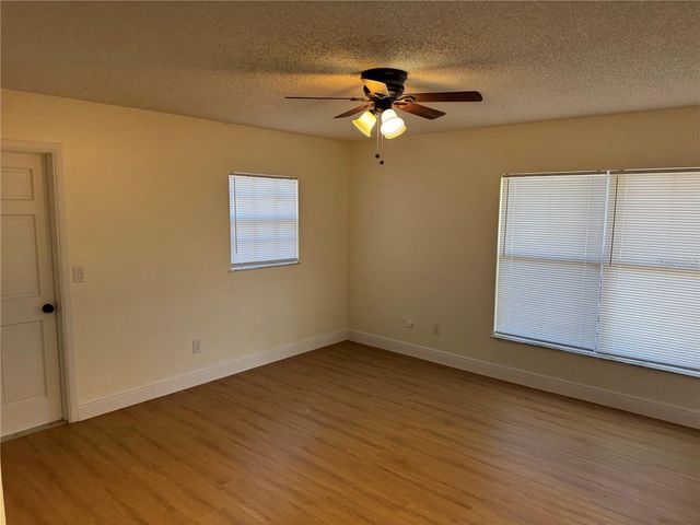 5143 1ST STREET, Zephyrhills, FL 33542
