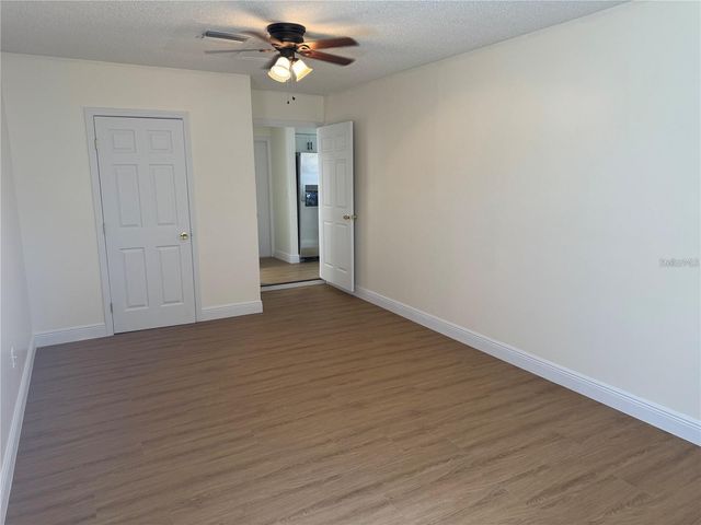 5143 1ST STREET, Zephyrhills, FL 33542