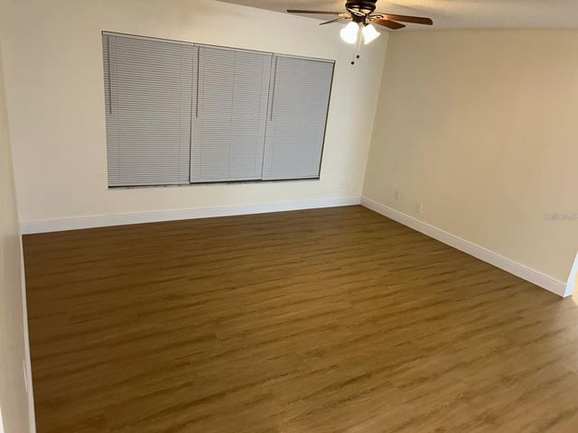 5143 1ST STREET, Zephyrhills, FL 33542