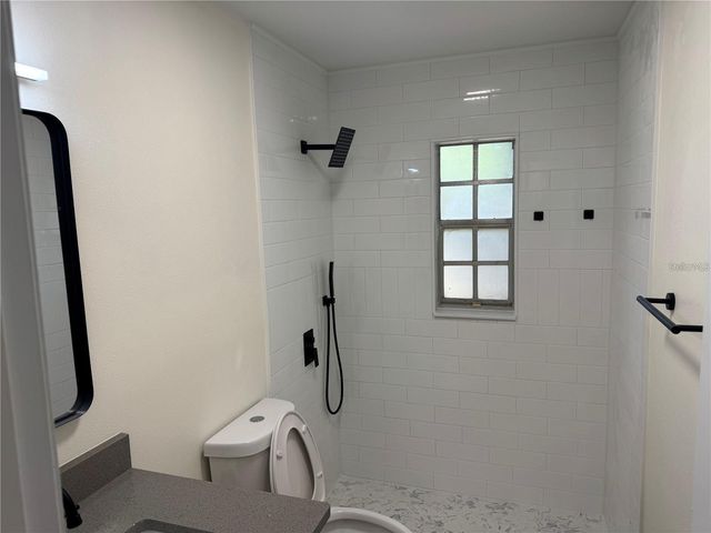 5143 1ST STREET, Zephyrhills, FL 33542