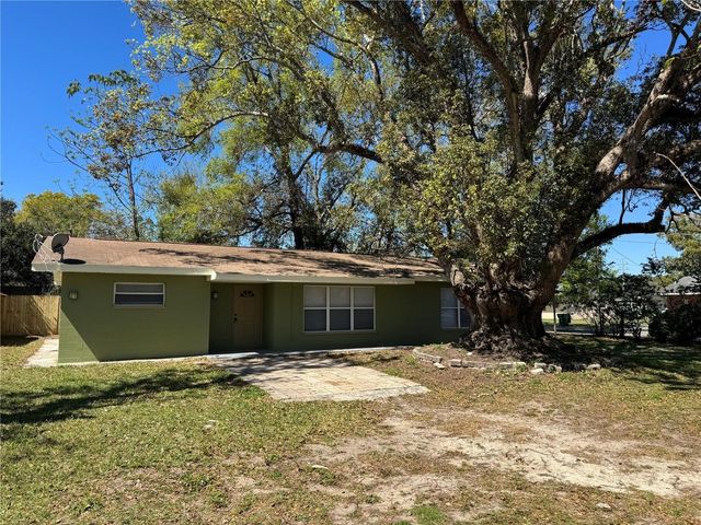 5143 1ST STREET, Zephyrhills, FL 33542