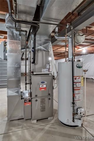 5546 Hemdale Drive, Clarence, NY 14221