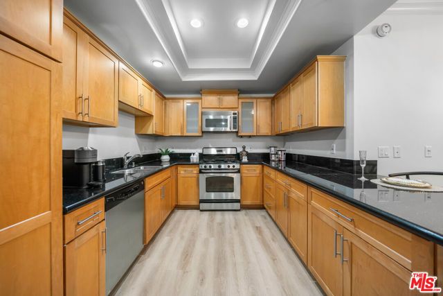 1128 S Serrano Avenue 104, Los Angeles, CA 90006