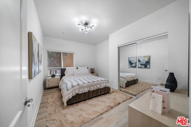 1128 S Serrano Avenue 104, Los Angeles, CA 90006