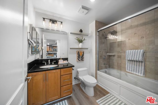 1128 S Serrano Avenue 104, Los Angeles, CA 90006