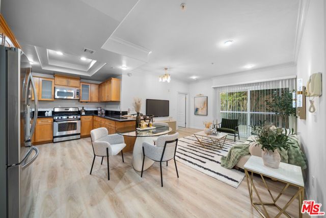 1128 S Serrano Avenue 104, Los Angeles, CA 90006