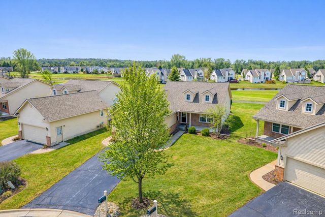 11126 Strathmore Court, Holly Township, MI 48439