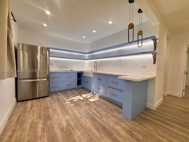 277 NE 55th St 2-Front, Miami, FL 33137