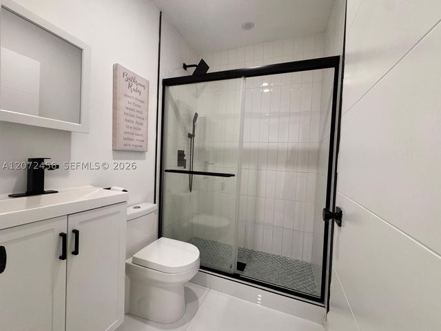 277 NE 55th St 2-Front, Miami, FL 33137
