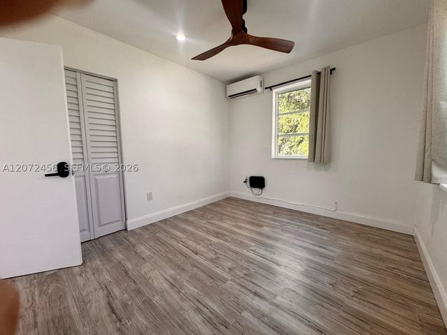 277 NE 55th St 2-Front, Miami, FL 33137