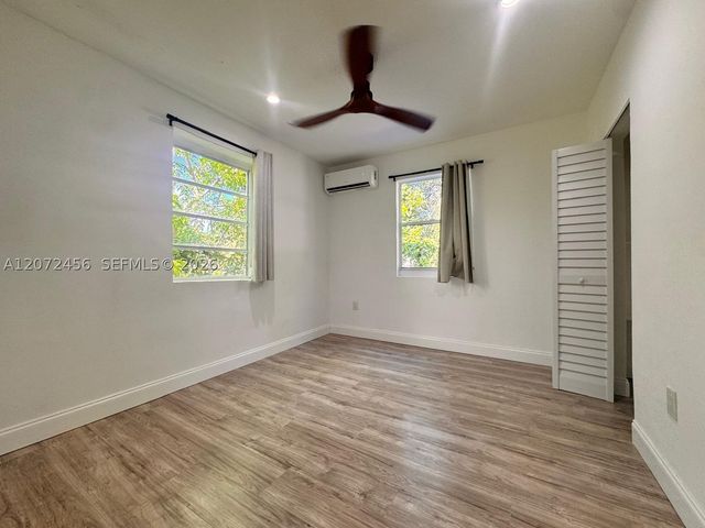 277 NE 55th St 2-Front, Miami, FL 33137