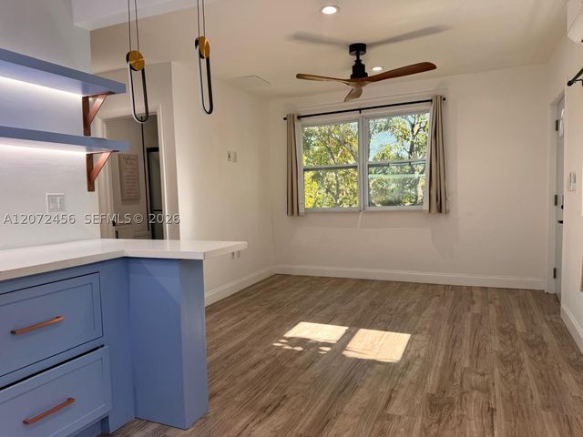 277 NE 55th St 2-Front, Miami, FL 33137