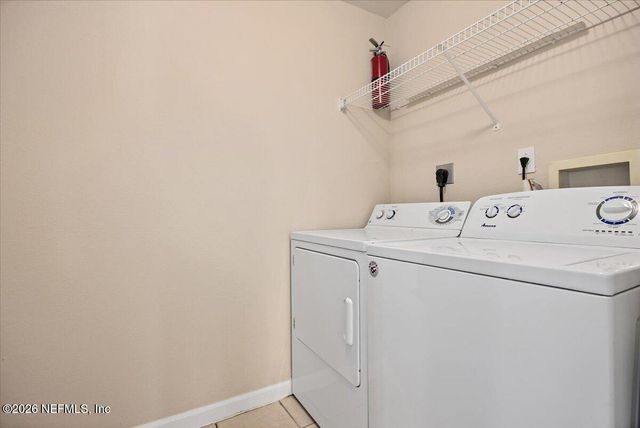 8550 TOUCHTON Road 521, Jacksonville, FL 32216