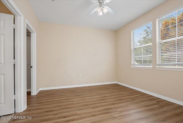 8550 TOUCHTON Road 521, Jacksonville, FL 32216