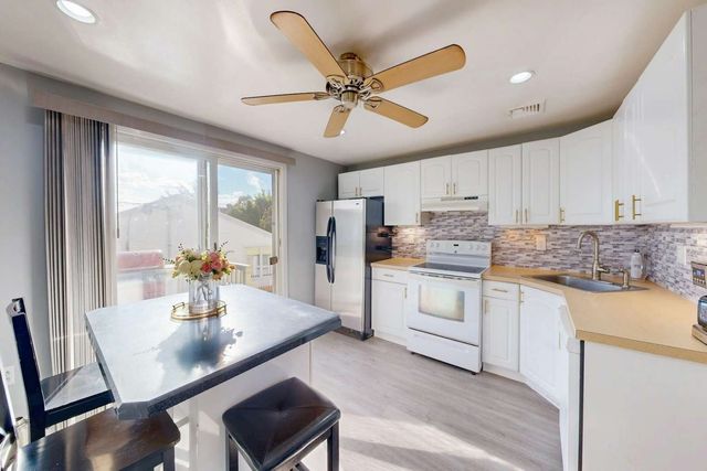 292 Rumney Rd., Revere, MA 02151