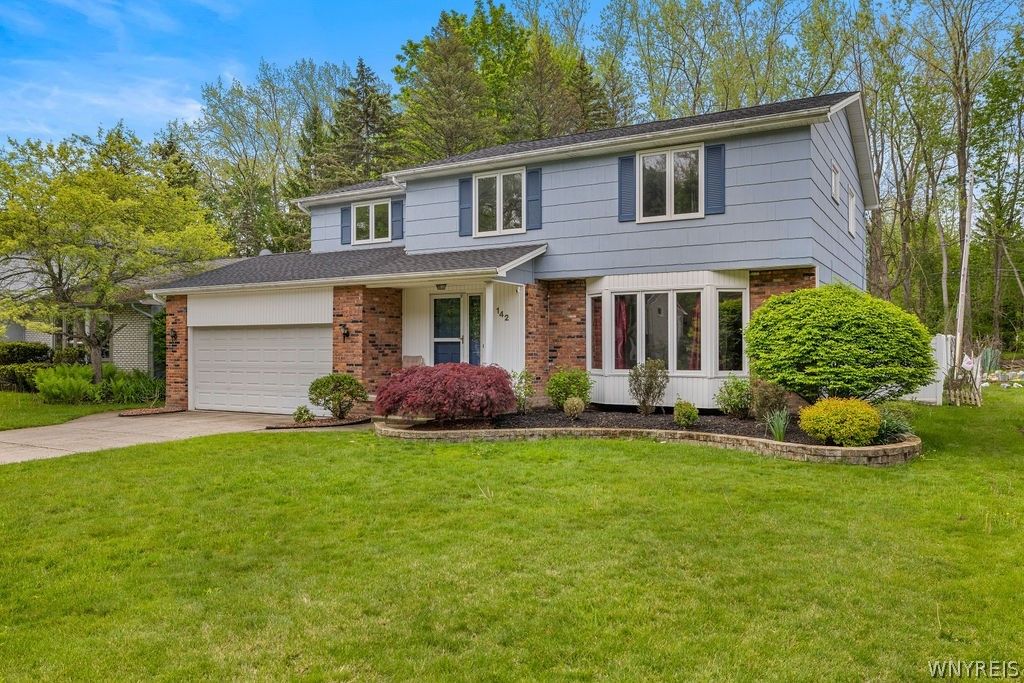 142 Montbleu Drive, Amherst, NY 14068