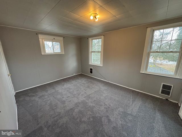 365 E SPRINGFIELD RD, Springfield, PA 19064