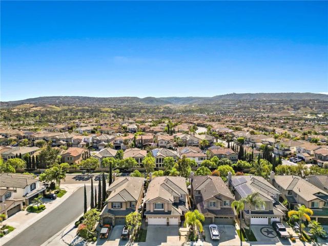 27491 Grassland, Laguna Niguel, CA 92677