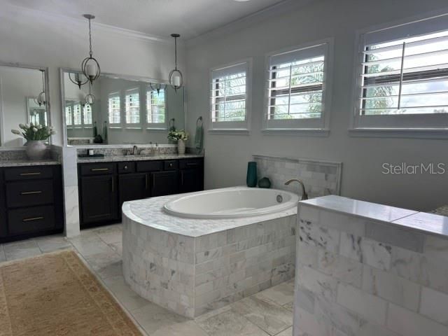 6237 SIGNATURE POINTE LANE, Bradenton, FL 34210