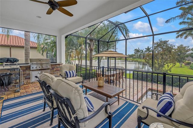 6237 SIGNATURE POINTE LANE, Bradenton, FL 34210