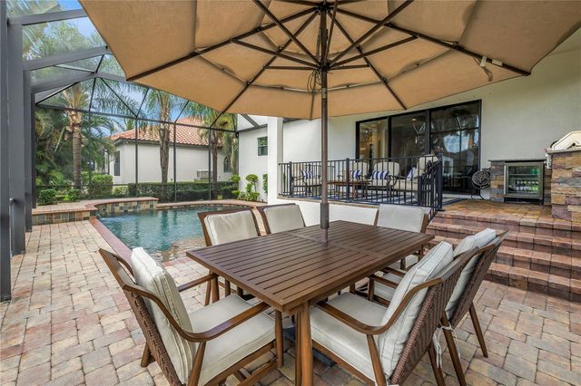 6237 SIGNATURE POINTE LANE, Bradenton, FL 34210