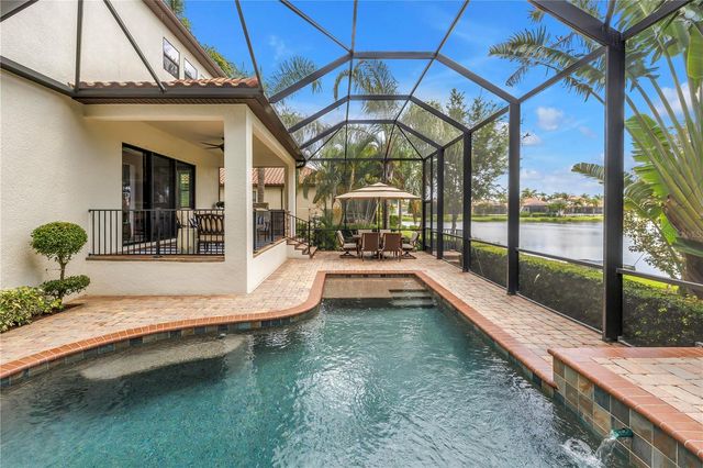 6237 SIGNATURE POINTE LANE, Bradenton, FL 34210