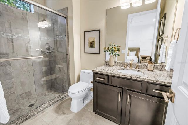 6237 SIGNATURE POINTE LANE, Bradenton, FL 34210