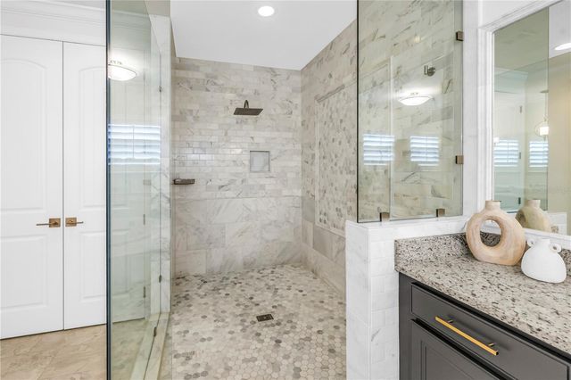 6237 SIGNATURE POINTE LANE, Bradenton, FL 34210
