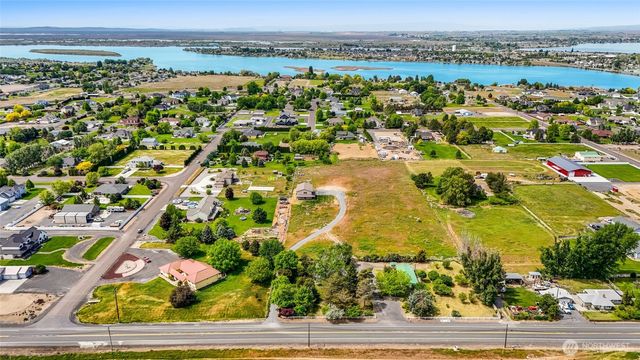 328 Potato Hill Road NE, Moses Lake, WA 98837