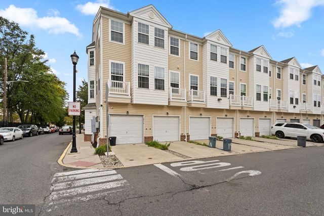 21B IRON WORKS WAY, Trenton, NJ 08611