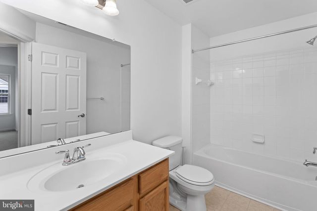 21B IRON WORKS WAY, Trenton, NJ 08611