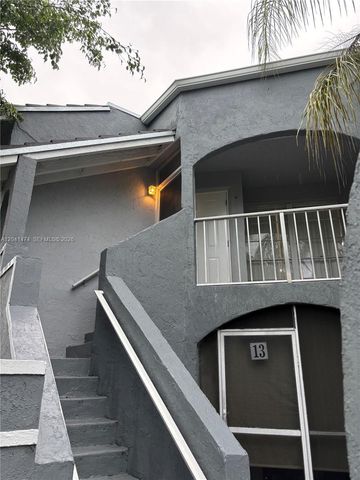 15655 SW 74th Cir Drive 146, Miami, FL 33193