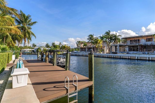 7333 Belle Meade Blvd, Miami, FL 33138