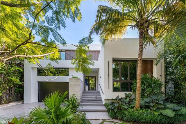 7333 Belle Meade Blvd, Miami, FL 33138