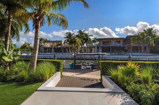 7333 Belle Meade Blvd, Miami, FL 33138