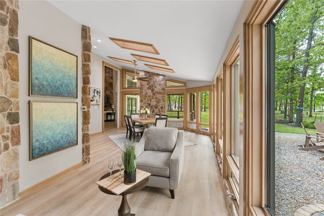 692 Private Road 5937, Emory, TX 75440