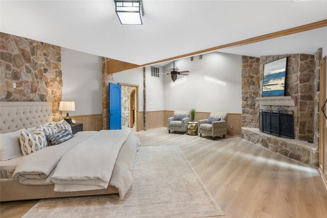 692 Private Road 5937, Emory, TX 75440