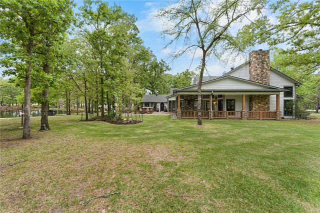 692 Private Road 5937, Emory, TX 75440