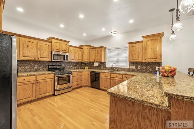 3930 E John Adams Parkway, Idaho Falls, ID 83401