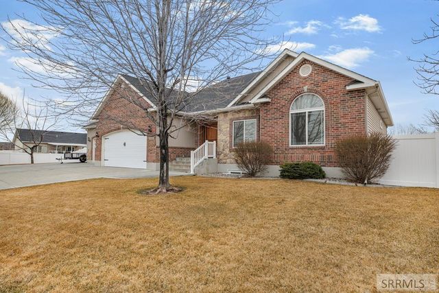 3930 E John Adams Parkway, Idaho Falls, ID 83401