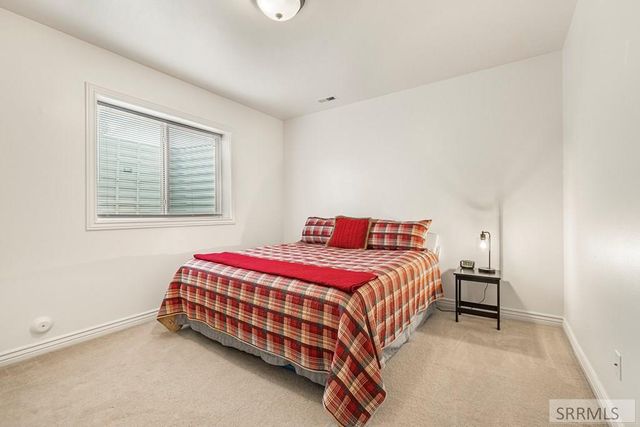 3930 E John Adams Parkway, Idaho Falls, ID 83401